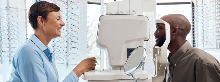 A man undergoing an eye examination at Jonathan Fransman Optometrists