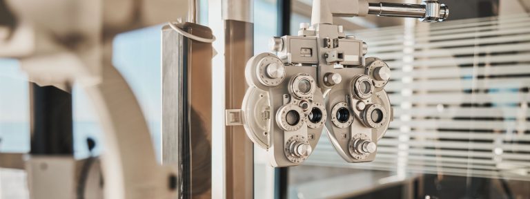 Optometric equipment in the examination room of Jonathan Fransman Optometrists
